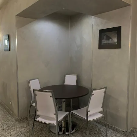 Valdocco Hotel apartamentowy 3*